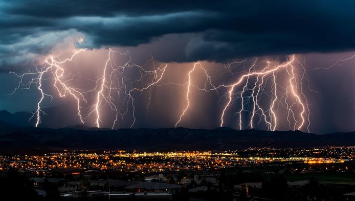 Schrik Van Onweer Een Aantal Weetjes Op Een Rij Die Je Zullen Geruststellen Psycho Hln Be