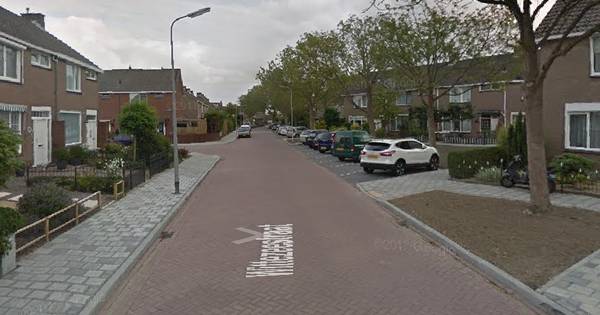 Jongetje aangereden, maar bestuurder rijdt door.