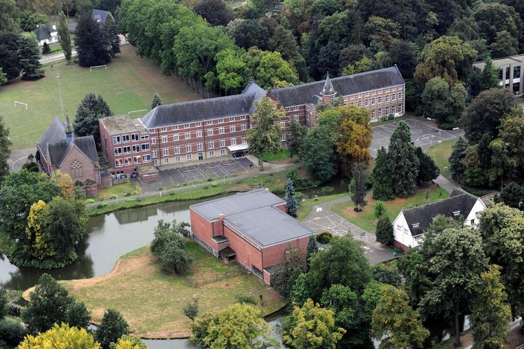 Opnieuw brandstichting in Montfortcollege | Rotselaar | In ...