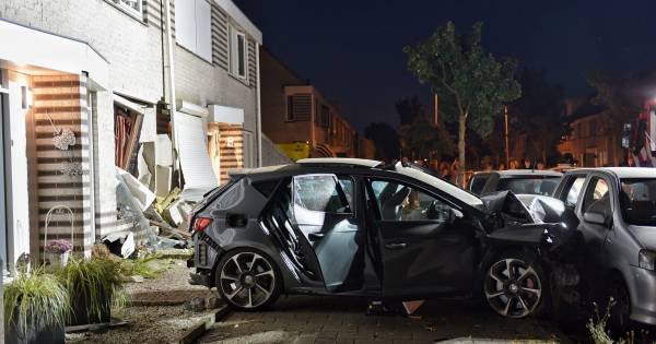 @KimiGirl79 @Soul7Food O, je hebt het over een incident van vanochtend? .