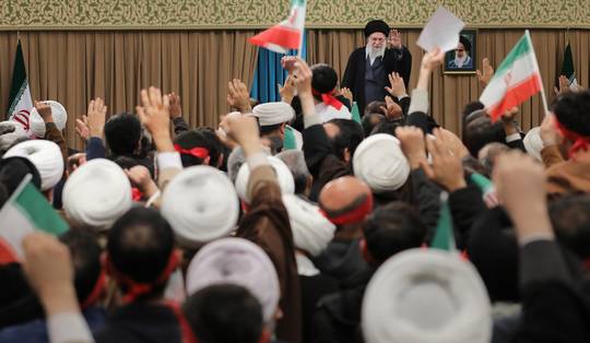 Wat als de ayatollahs vallen? ‘De kloof tussen staat en samenleving is onoverbrugbaar geworden’