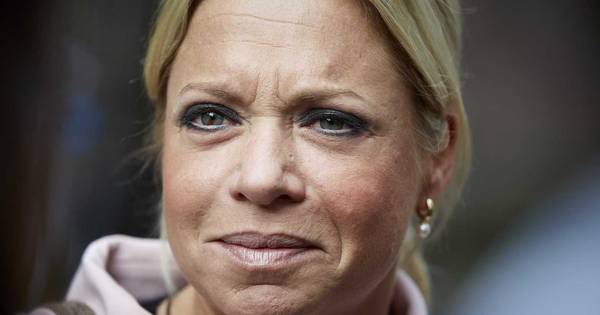 Hennis Defensie Neemt Alle Klachten Over Gif Serieus Binnenland Bndestem Nl