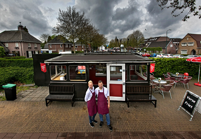 Frietkot 't Houten Kietje in Waalre verdwijnt nog dit jaar uit het