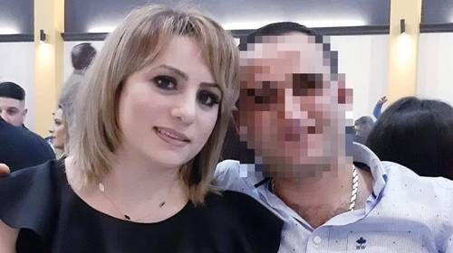 38-jarige man wacht ex-vrouw op aan haar werk en dient meerdere messteken toe