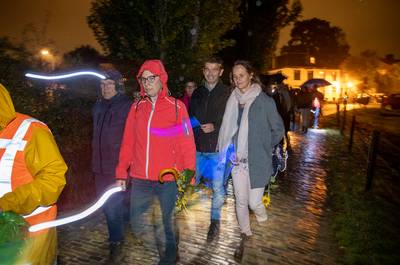 Stille tocht langs de vluchtroute van de verslagen Airbornesoldaten naar de Rijn