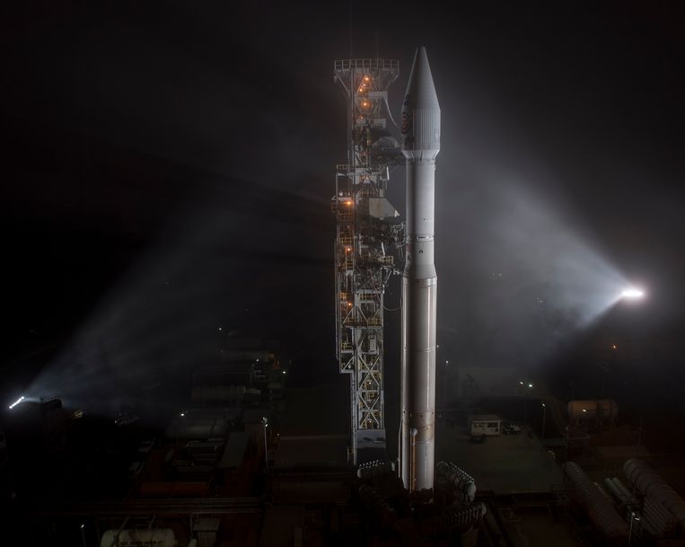 De Atlas V-draagraket met aan boord de ruimtesonde InSight vertrok deze middag Belgische tijd vanop de luchtmachtbasis Vandenberg in Californië.