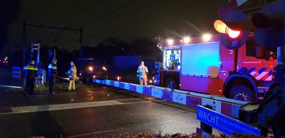 Automobilist volgt Google Maps te letterlijk en eindigt op het spoor: treinverkeer stil