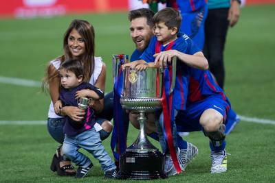 Thuisstad Lionel Messi bereidt 
zich voor op megabruiloft