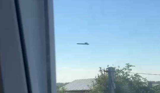 Oekraïne valt met Flamingo-kruisraketten Russische defensiefabriek aan, ook andere doelwitten diep in Rusland getroffen