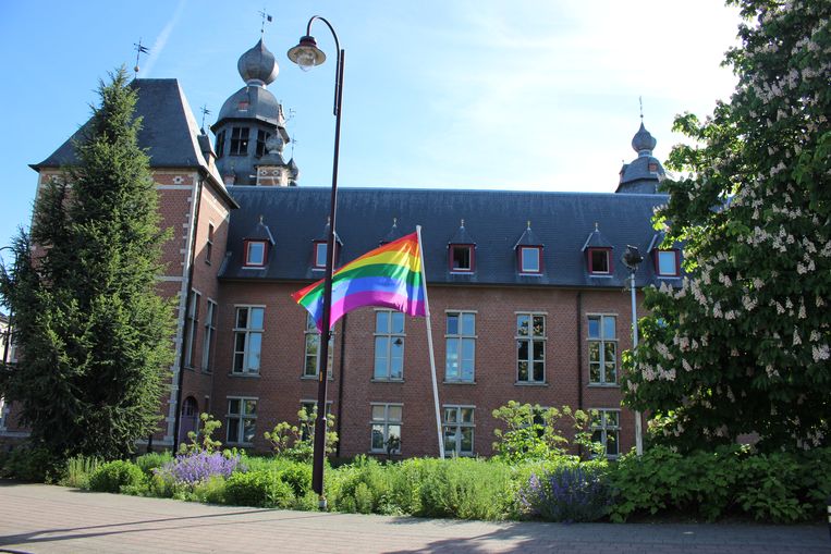 Duffel stuurt brief naar Poolse ambassadeur “Zones voor holebi’s en