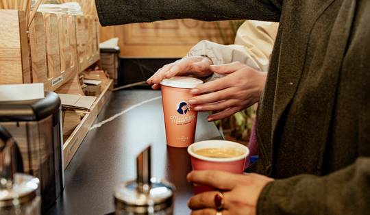 Meer dan goede koffie alleen: hoe Belgische ketens klanten winnen met nabijheid en verhaal