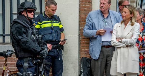 In een dorp weet iedereen waar de burgemeester woont