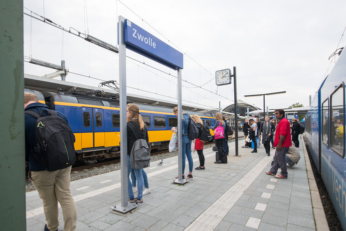  Tijd nog niet rijp Zwolle  Centraal  Zwolle  destentor nl