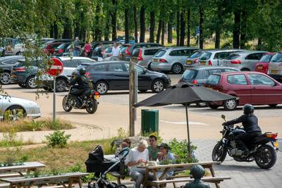 Afsluiting Posbank voor gemotoriseerd verkeer voorlopig van de baan