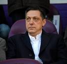 Veljkovic heeft er belang bij netjes de waarheid te vertellen, gestaafd met zwarte boekhouding