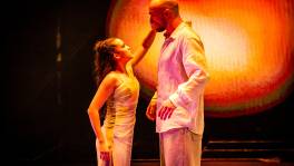 “Jij gaat ook hém dragen”: Bengt en Nanami verrassen met onverwachte ...