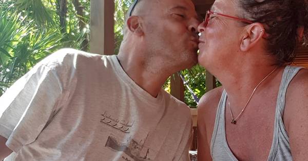 Hank en Odette hopen Honduras snel te verlaten: 'Als we maar niet vast komen te zitten in de VS' - B