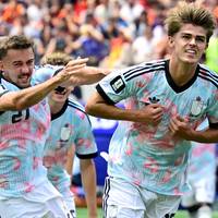 De zomer van Charles De Ketelaere: ‘Toen Spanje het WK won, kreeg ik zóveel berichtjes. Alsof ik ook wereldkampioen was geworden’