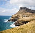 Deze eilanden zijn perfect voor wie de toeristen op het nabijgelegen IJsland liever mijdt