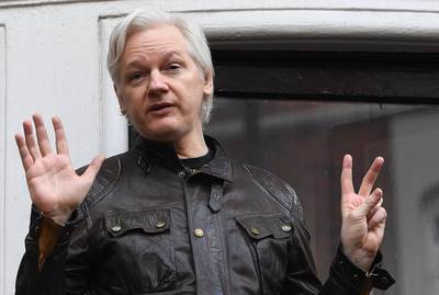 Ecuador stopt bemiddeling voor Assange