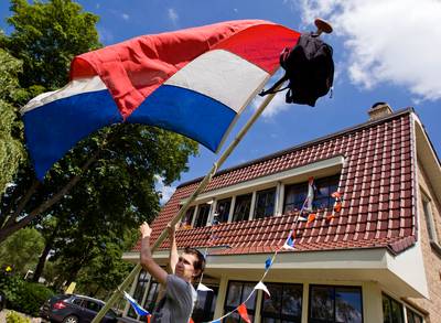 Geslaagd: Nederland hangt de vlag uit