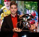 Waarom Wout van Aert zijn Flandrien-trofee moet inleveren