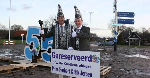 Knollentrekkers reserveren plek op nieuwe rotonde in Weerselo - Tubantia
