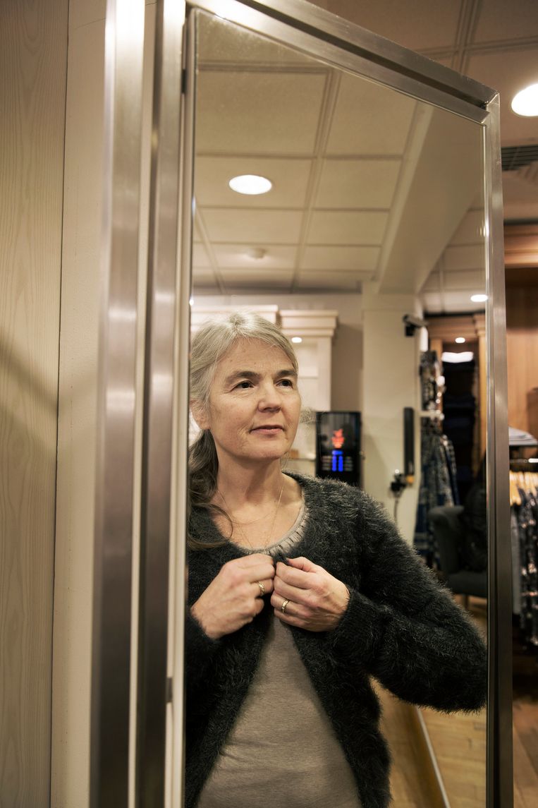 Lia Lamain koopt graag klassieke kleding bij College Style Goes Beeld Ton Toemen