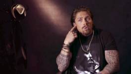 André Hazes leed enorm onder zijn gehoorverlies