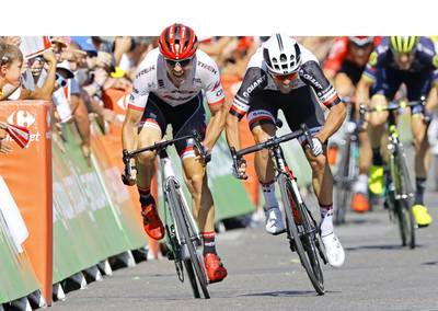 Bekijk hier hoe Matthews schitterend teamwerk afrondde