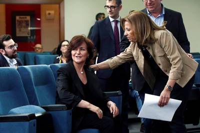 Vrouwen voor het eerst in de meerderheid in kabinet Spanje