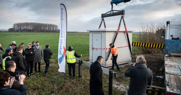 Het eerste huisje stáát: in de zomer al snel internet in Rivierenland - BD.nl