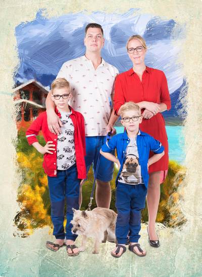 Familie Pos (Helemaal het Einde) houdt kijkers voor de gek met 'nieuw zusje'