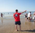 Veilig zwemmen in zee? In deze kustgemeenten houden redders dit weekend een oogje in het zeil