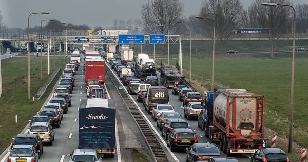 Platform Raamsdonk gepikeerd over politieke draai: 'Wij zijn een oor aan genaaid'