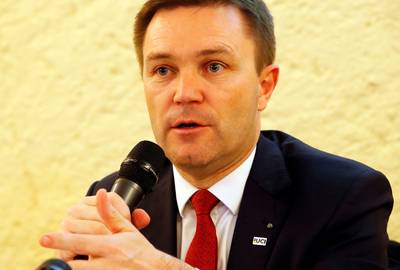 UCI-voorzitter reageert op weren Froome: Zullen ons voor Tour uitspreken