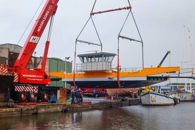 Pont Olburgen-Dieren na reparatie weer in de vaart