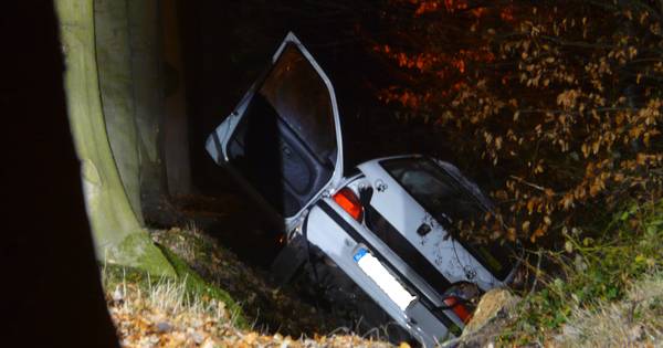 Drie gewonden bij eenzijdig ongeval in Emst