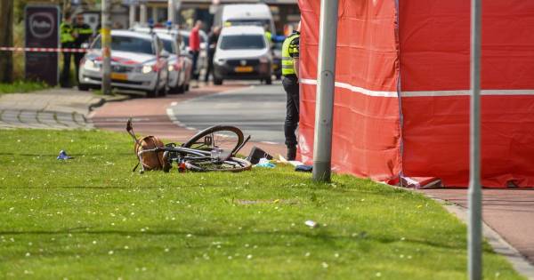 Vanmorgen zat ik juist op die plek achter een bus van @ariva in @GemeenteGouda #gevaarlijke situaties Conclusie: op bepaalde stukken te gevaarlijk met fietsers en bus tegelijk.