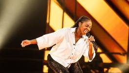 Junior Eurosong‑ster Sarah‑Marie waagt haar kans in The Voice