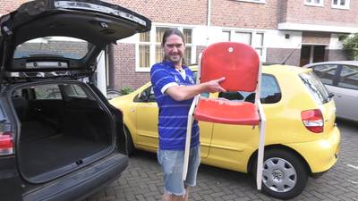 Rodney is de eerste Ajax-fan met een Arenastoeltje in huis