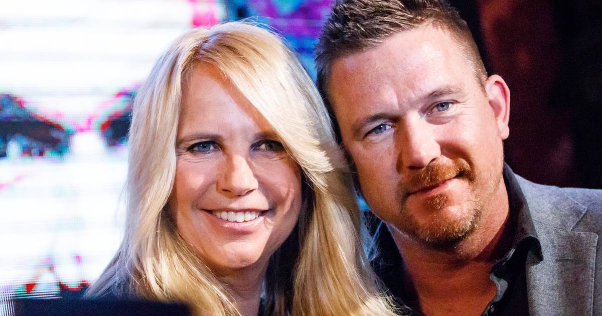 Linda de Mol interviewt neef Johnny in eerste Linda's Zomerweek Show AD.nl