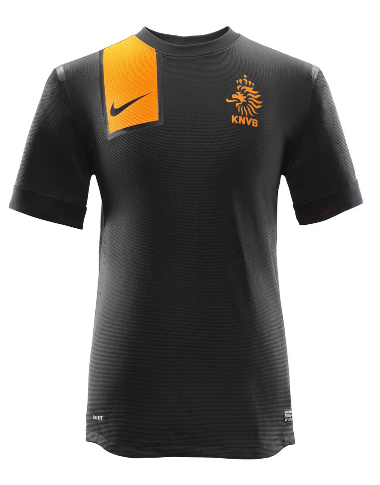 Zwart Uittenue Voor Autoritair Oranje De Volkskrant