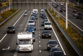 Kabinet wil verplichte coronatest voor automobilist bij terugkeer uit risicogebied