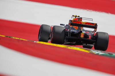 Verstappen pakt vierde plek in tweede training