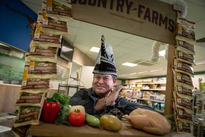 Jan van Galen houdt carnaval in Slijk-Ewijk levend: ‘Het kost steeds meer moeite’
