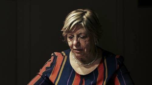 Mieke (69) begon als jong meisje een verboden relatie met haar priester