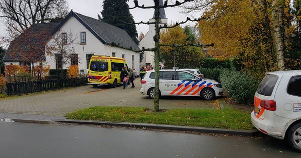 Inwoners Rhenoy geschokt na zware mishandeling dominee in eigen kerk - De Gelderlander