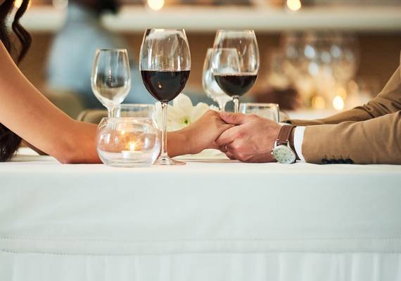 Het geldgeheim van Natascha (55): “Ik doe me armer voor, zodat mannen me niet zien als goudmijn”