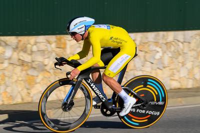 Remco Evenepoel remporte le Tour d'Algarve en s'imposant dans le contre-la-montre